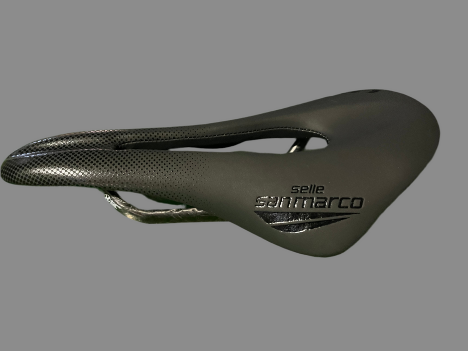 SELLE SAN MARCO SHORTFIT CFX NARROW OPEN-FIT- SADDLE Carbon Rails