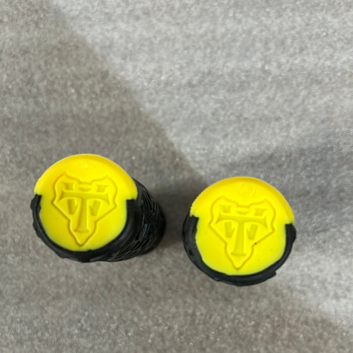 WTB Ace Padloc Handlebar Grips Black yellow