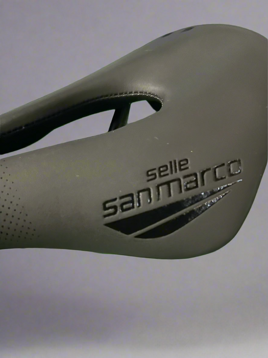 SELLE SAN MARCO SHORTFIT CFX NARROW OPEN-FIT- SADDLE Carbon Rails