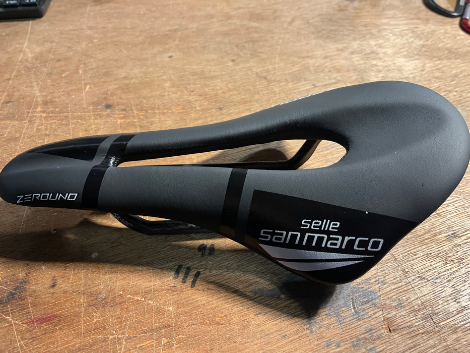 SELLE SAN MARCO SHORTFIT NARROW OPENFIT SADDLE Carbon Rails