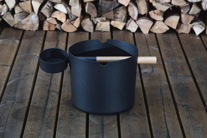 KOLO Bucket and Ladle, black