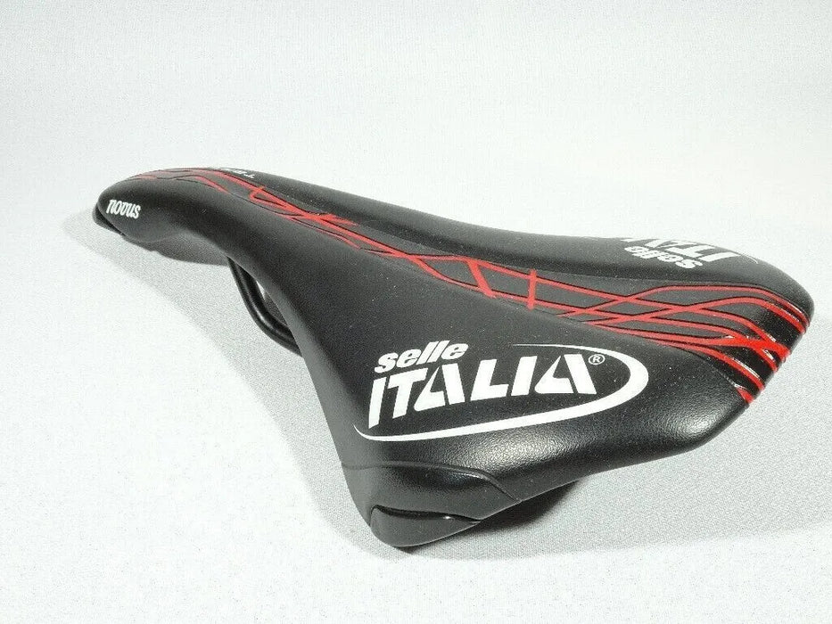 Selle Italia Novus TEAM EDITION Black Red Saddle Manganese Rails RRP £124.99